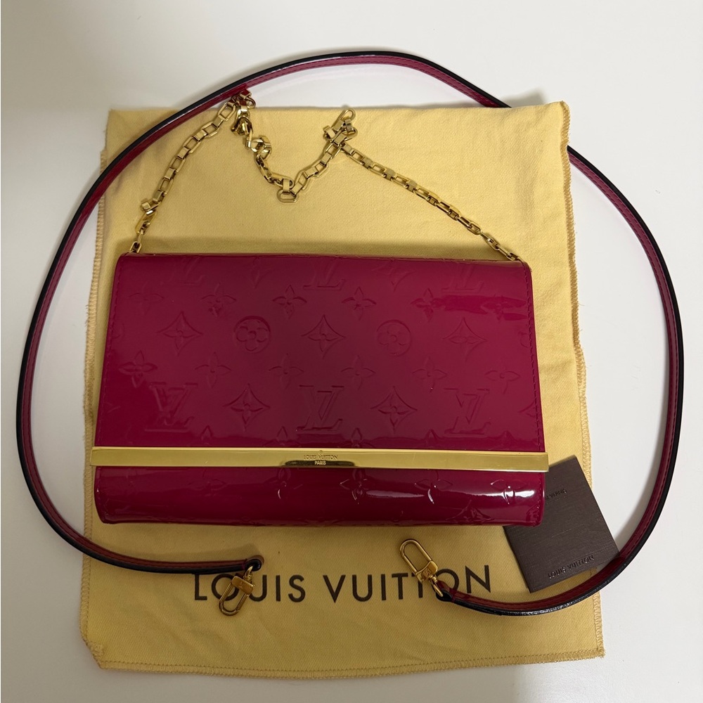 Louis Vuitton Fuchsia Vernis Crossbody Bag